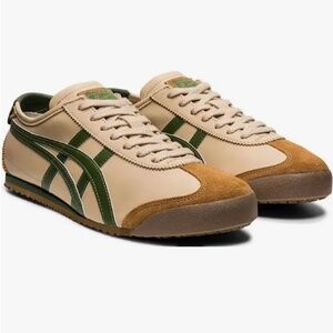 NWT Onitsuka Tiger Low Top Sneakers (Style: Mexico 66, Color: Tan)